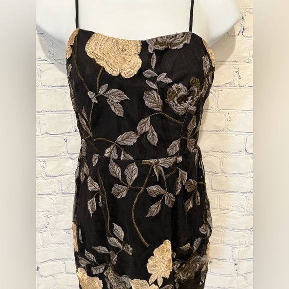 Lulus Elston Black Floral Embroidered Bodycon Dress Size Small - Picture 4 of 7